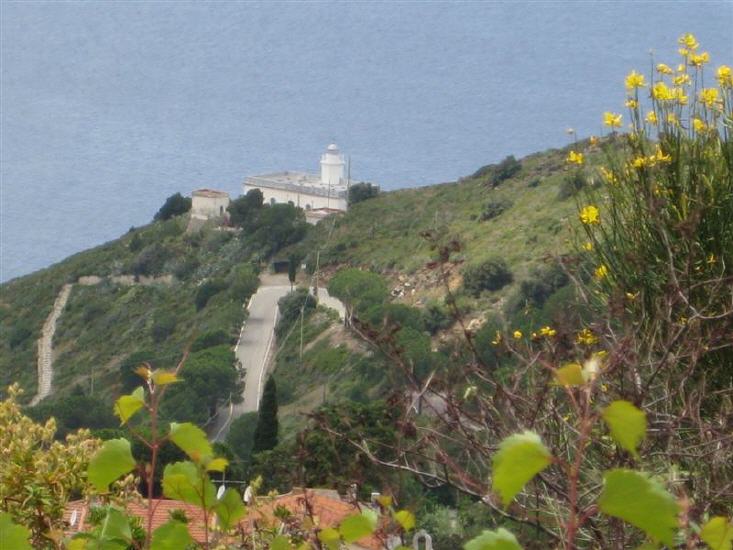 Patresi Elba Leuchtturm und Küste